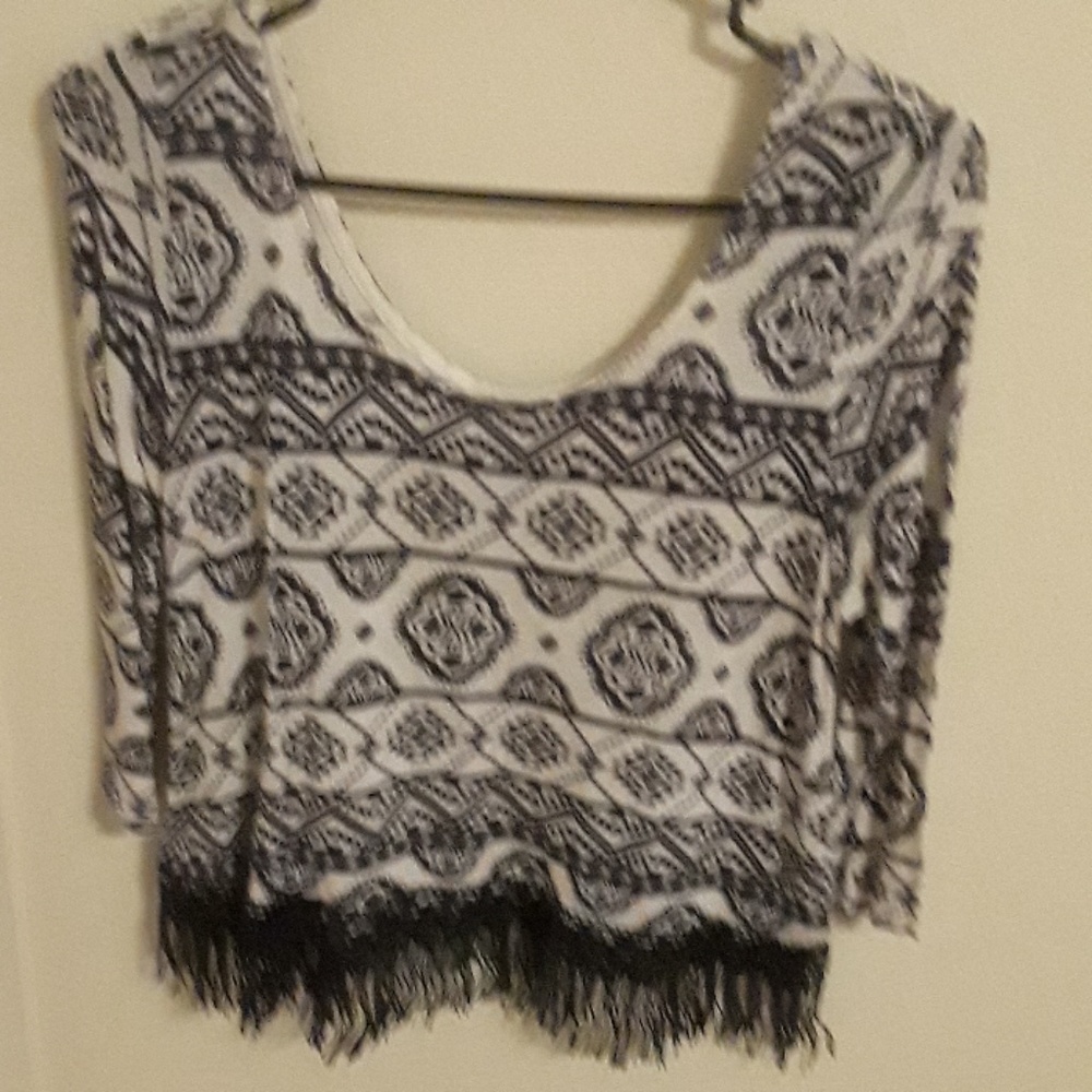 Cropped long sleeve